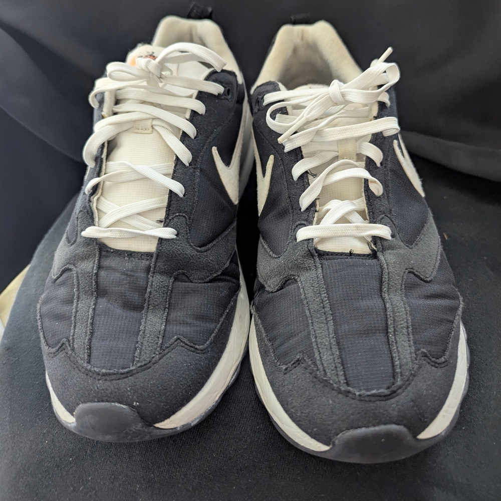 Nike Black and White Sneakers